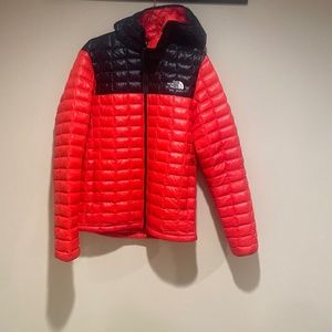 THE NORTH FACE